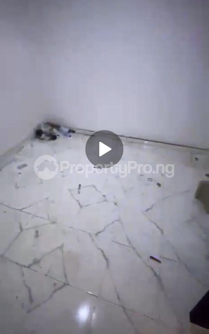 1 bedroom Flat / Apartment for rent Near Jibowu Bus Stop Jibowu Yaba Lagos - 0