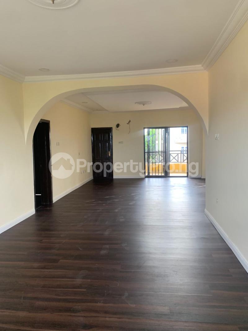 3 bedroom Flat / Apartment for rent Onike Yaba Onike Yaba Lagos