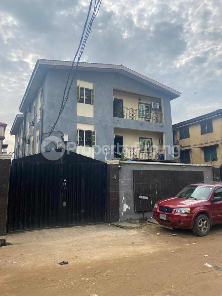 1 bedroom Flat / Apartment for rent Fadeyi Jibowu Yaba Lagos