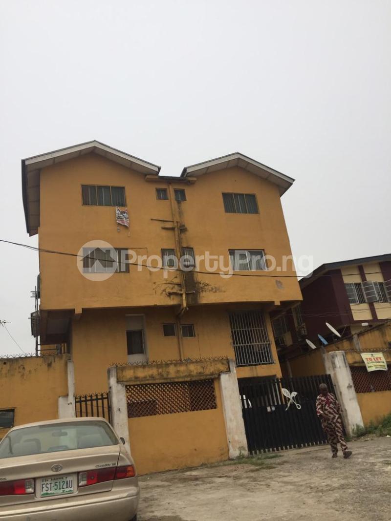3 bedroom Flat / Apartment for rent   Ifako-gbagada Gbagada Lagos