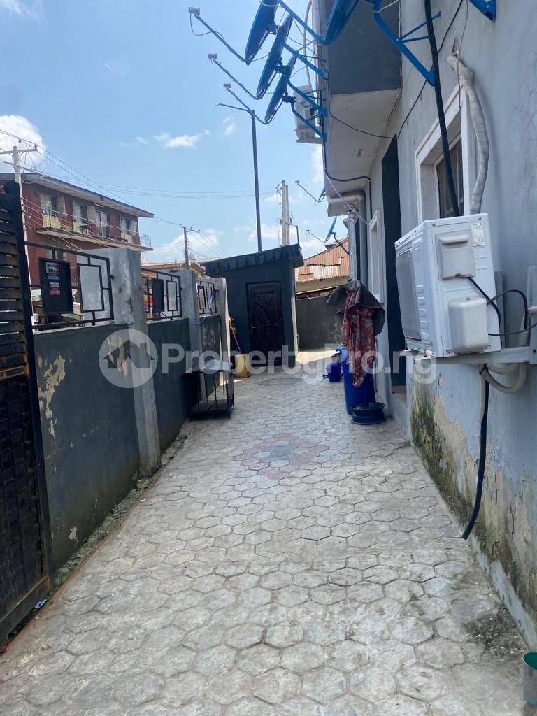 1 bedroom Flat / Apartment for rent Onipanu Shomolu Lagos