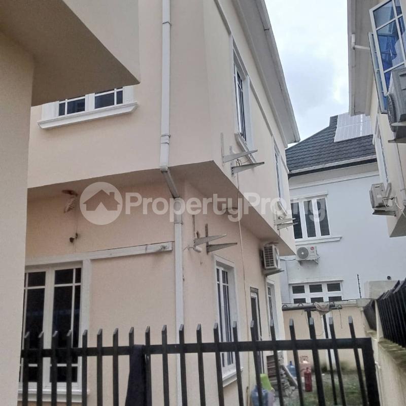 2 bedroom House for rent Osapa london Lekki Lagos