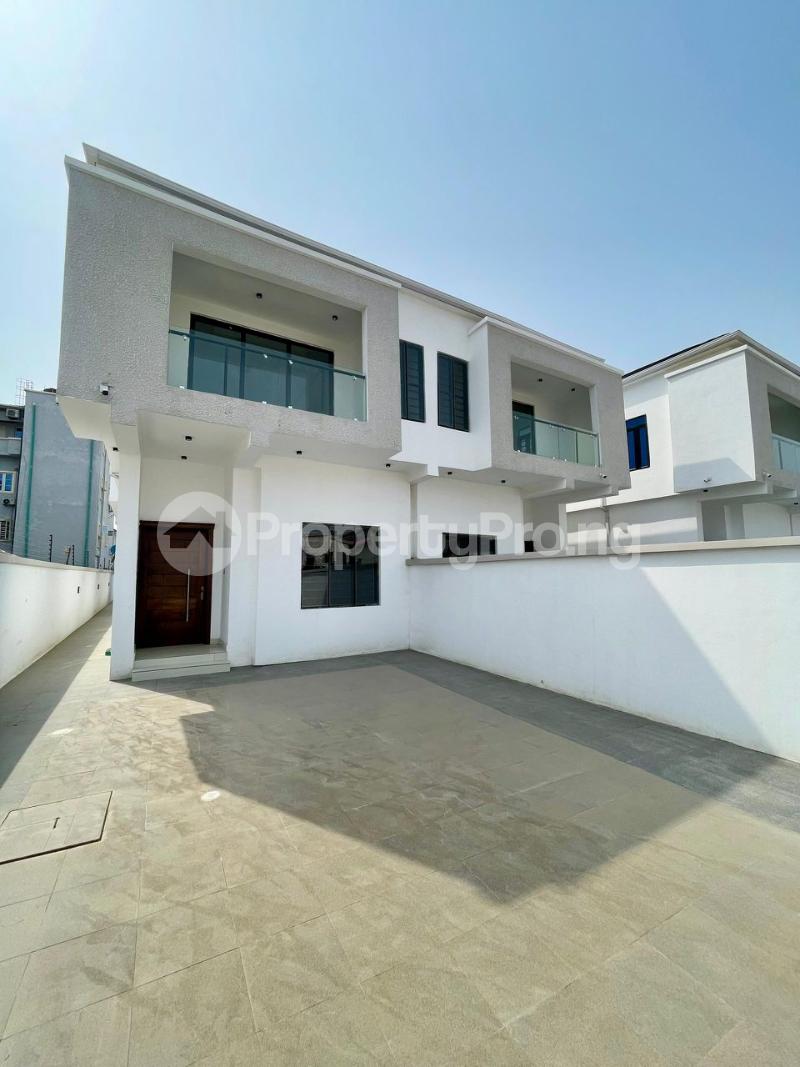 4 bedroom House for sale Ologolo Lekki Lagos