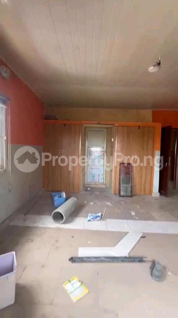 3 bedroom Flat / Apartment for rent Fola Agoro Yaba Lagos