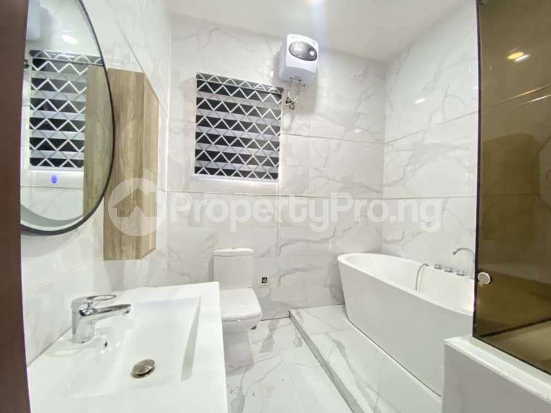 5 bedroom Flat / Apartment for shortlet Chevron Drive Lekki Lagos