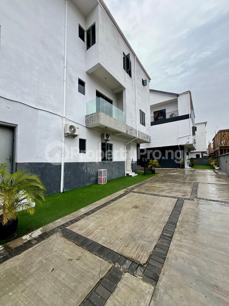 3 bedroom Flat / Apartment for rent Nicon Town Lekki Lagos