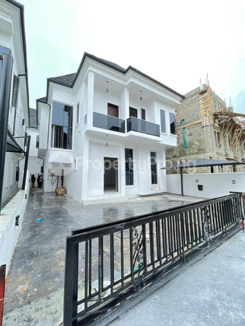 4 bedroom House for sale chevron Lekki Lagos