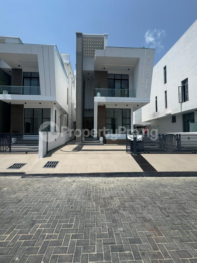 5 bedroom House for sale Osapa london Lekki Lagos