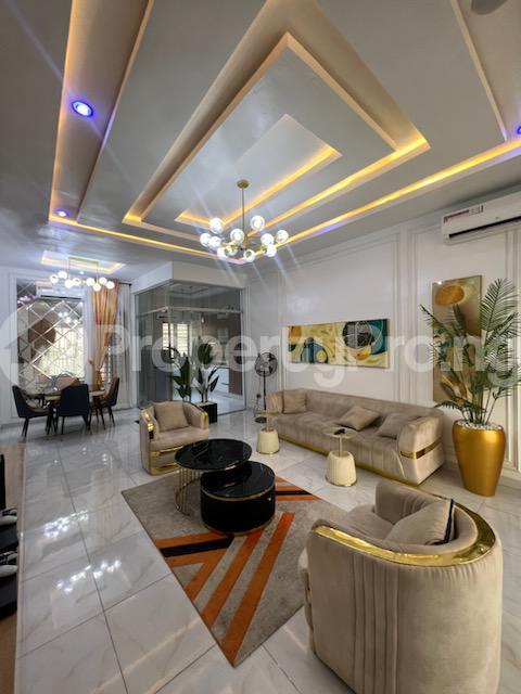 2 bedroom House for rent chevron Lekki Lagos