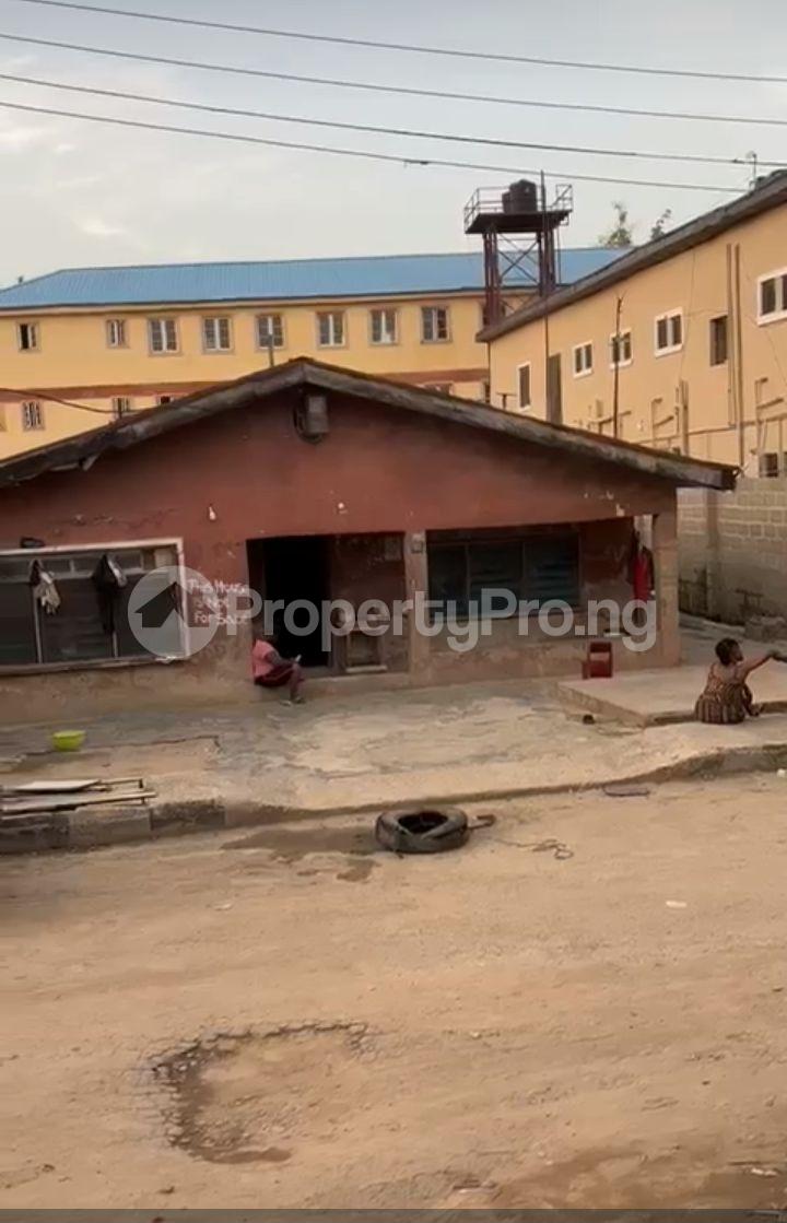 House for sale Off Chemist Bus Stop Access Bank Akoka Yaba Lagos