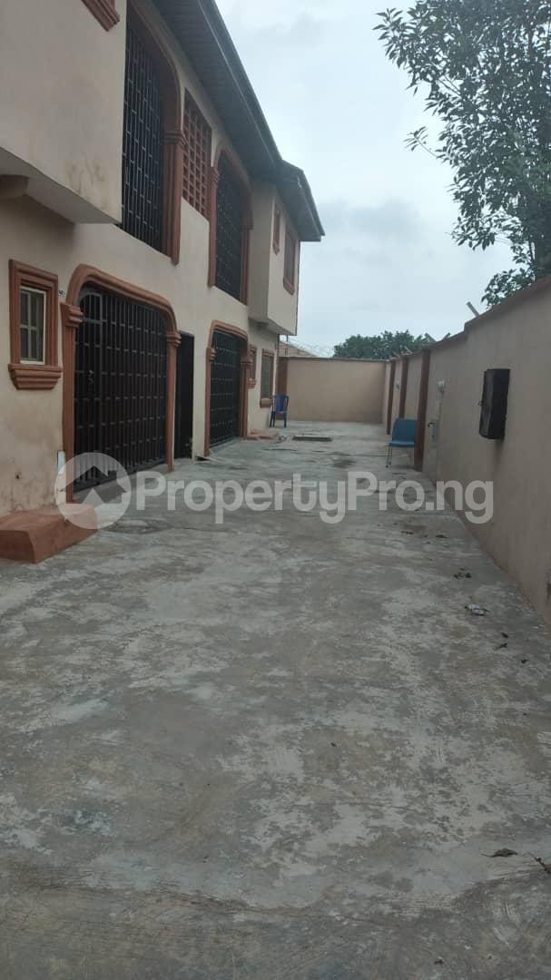 3 bedroom Flat / Apartment for rent Isokan Estate,akala Express,oluyole Extension Akala Express Ibadan Oyo