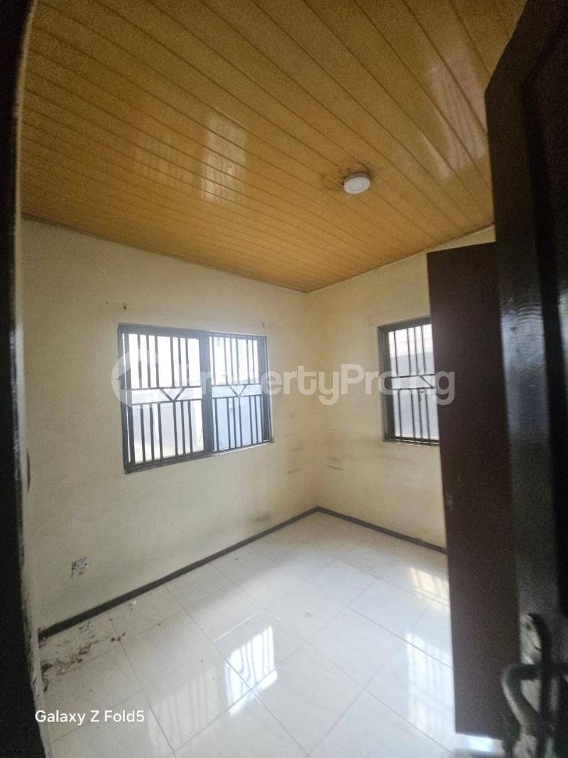2 bedroom House for rent Omole phase 2 Ojodu Lagos