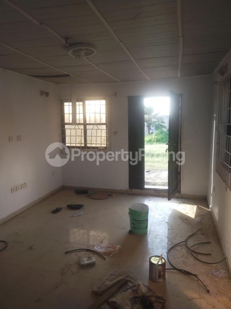 3 bedroom House for rent Elemuren Street Grama School Ikorodu Ikorodu Ikorodu Lagos - 1