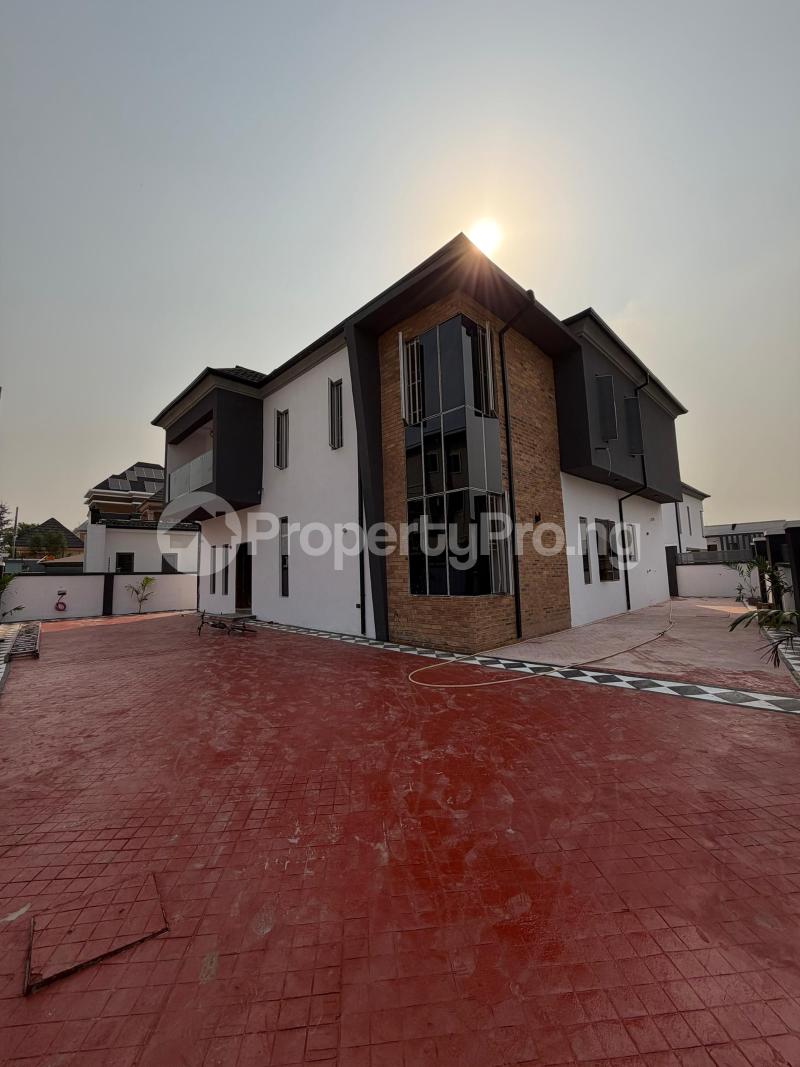 4 bedroom House for sale Carlton Gate Estate, Akobo Ibadan Oyo