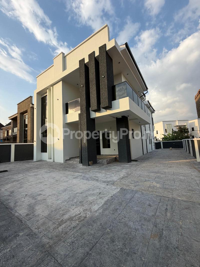 4 bedroom House for sale Carlton Gate Estate, Akobo Ibadan Oyo