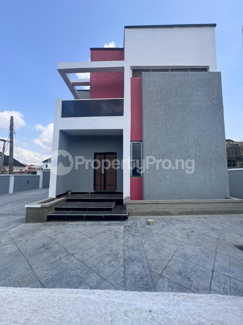 4 bedroom House for sale Calton Gate Estate, Akobo Ibadan Oyo