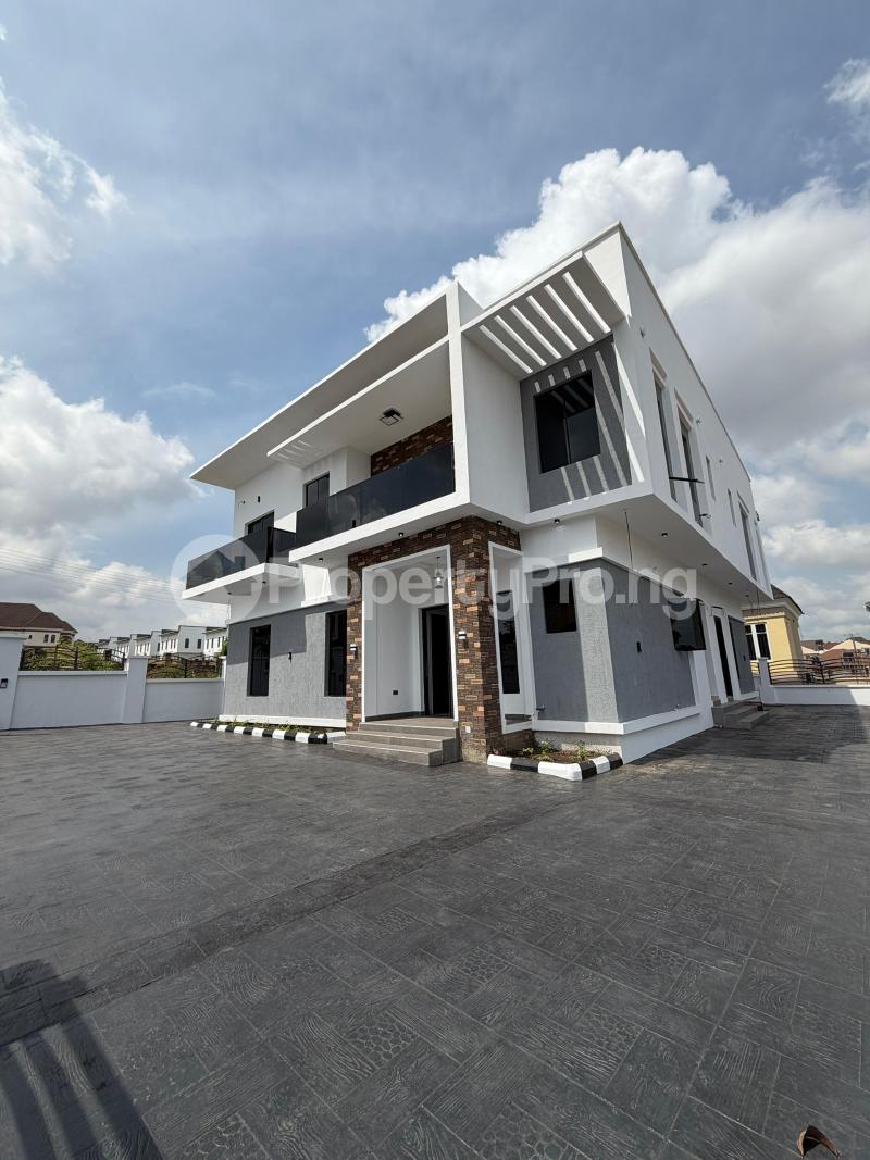 5 bedroom House for sale Legacy Estate, Kolapo Ishola Gra, Akobo Ibadan Oyo