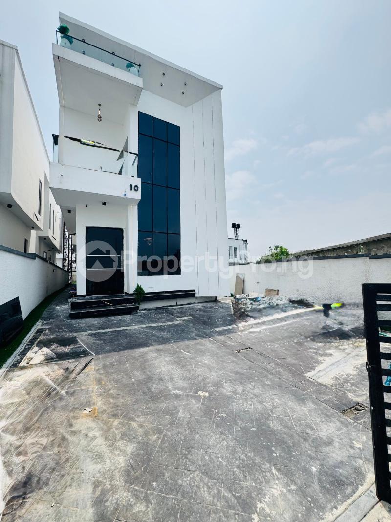 5 bedroom House for sale Chevron Drive Lekki Lagos