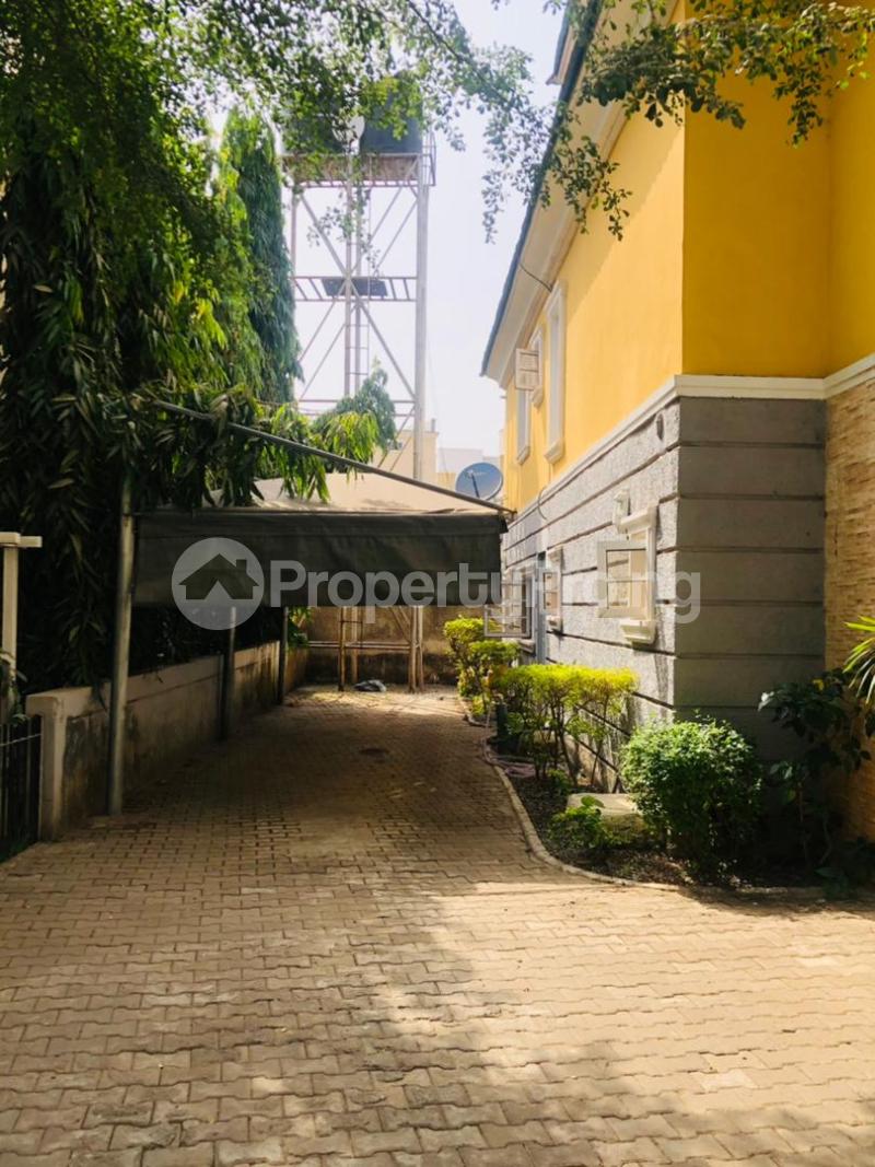 5 bedroom House for sale Brains And Hammer Estate, Apo Abuja (PID