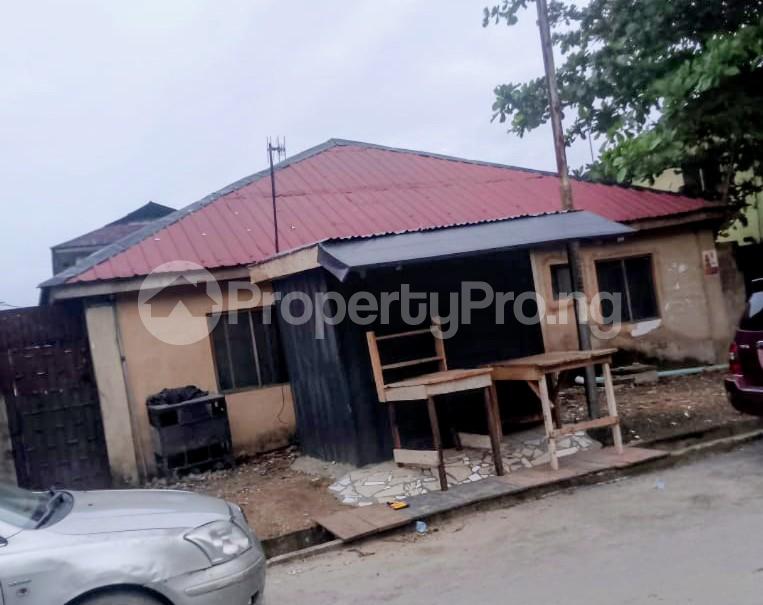 House for sale Barracks Bus Stop Ojuelegba Surulere Lagos - 0