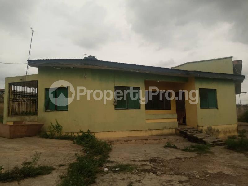 3 bedroom House for rent Yokekepekun/old Ife Road/sawmill/gbagi Iwo Rd Ibadan Oyo