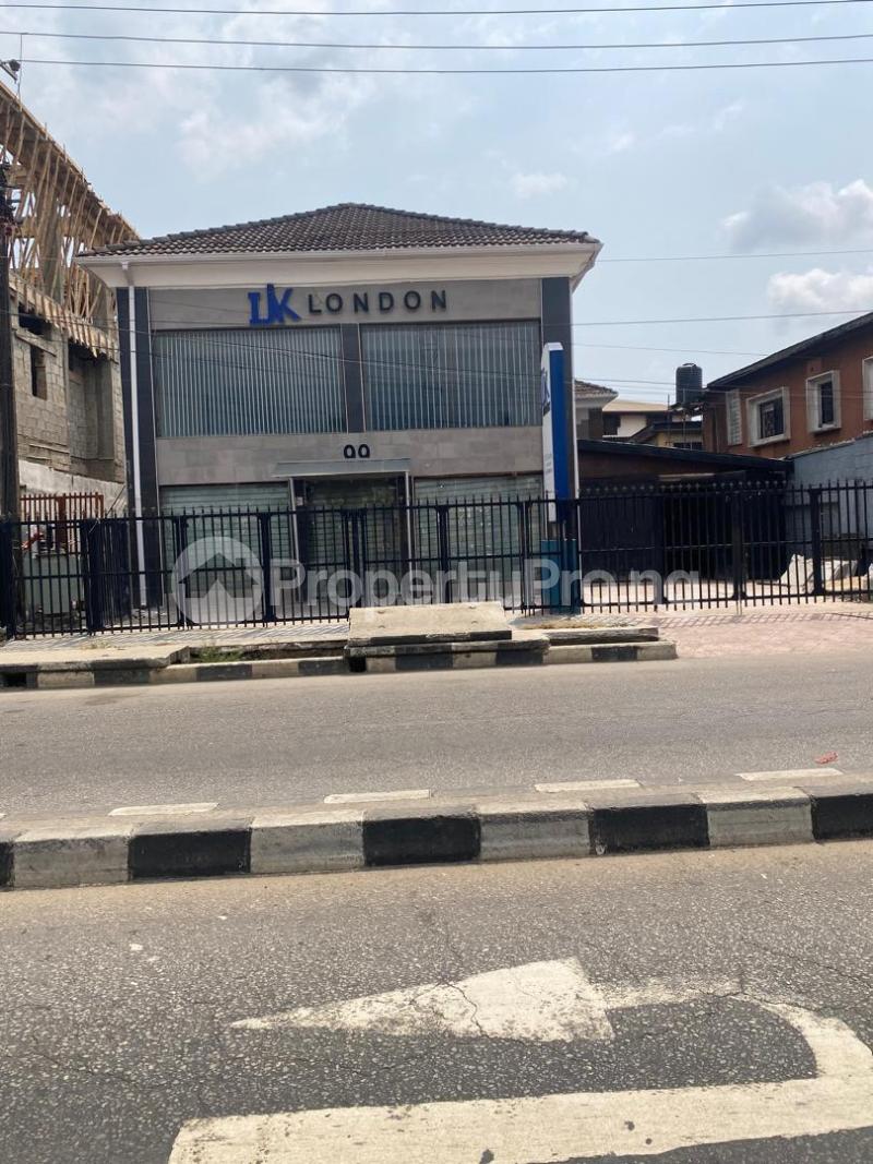 House for sale Itire Rd By Ogunlana Junction Ogunlana Surulere Lagos