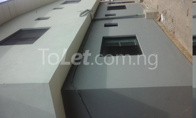 1 bedroom Flat / Apartment for rent Off African Lane Lagos