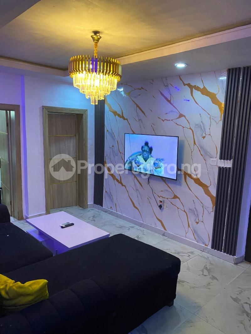 2 bedroom Flat / Apartment for shortlet Surulere Lagos