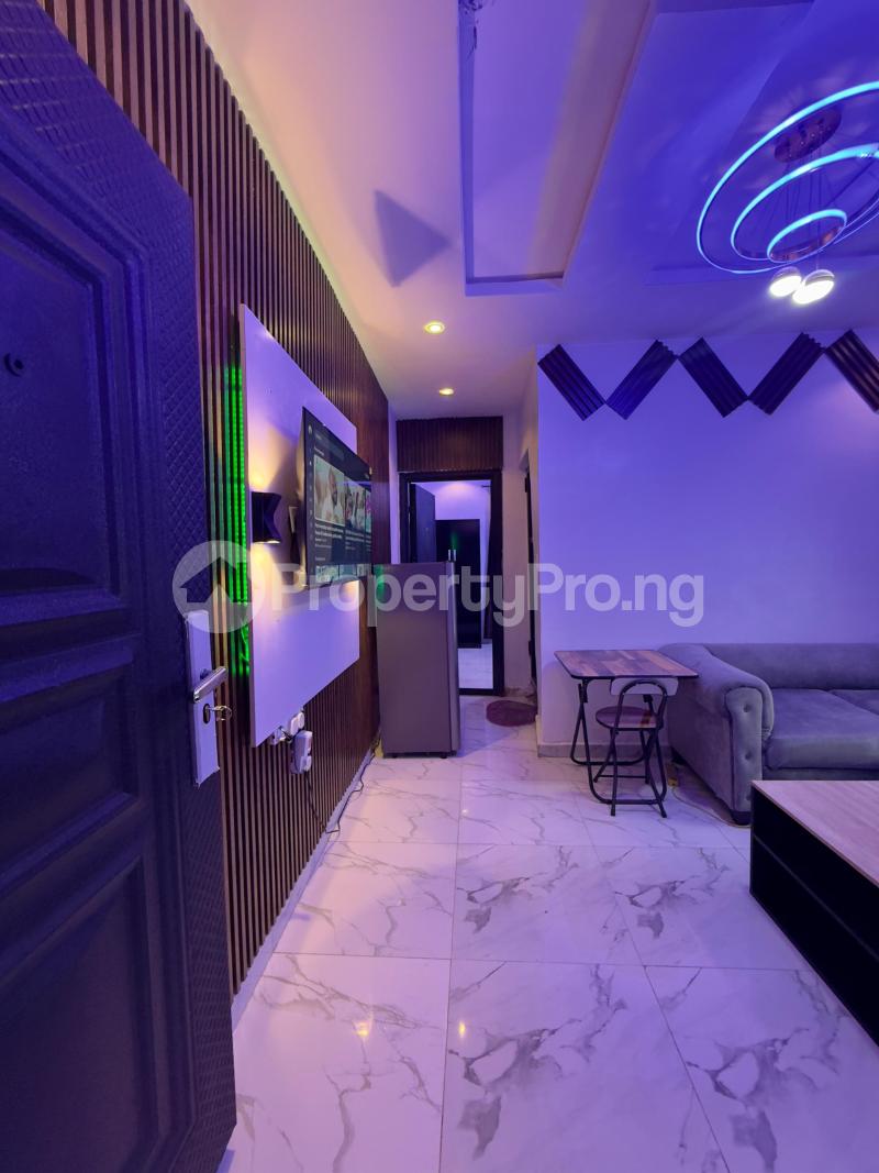 1 bedroom Flat / Apartment for shortlet 48 Olatilewa Strret, Off Olufemi Street, Surulere, Lagos State. Lawanson Surulere Lagos