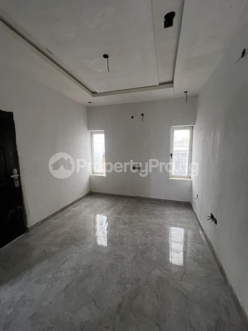 Flat / Apartment for sale Atoyebi Courts, Basorun Ibadan Oyo - 1