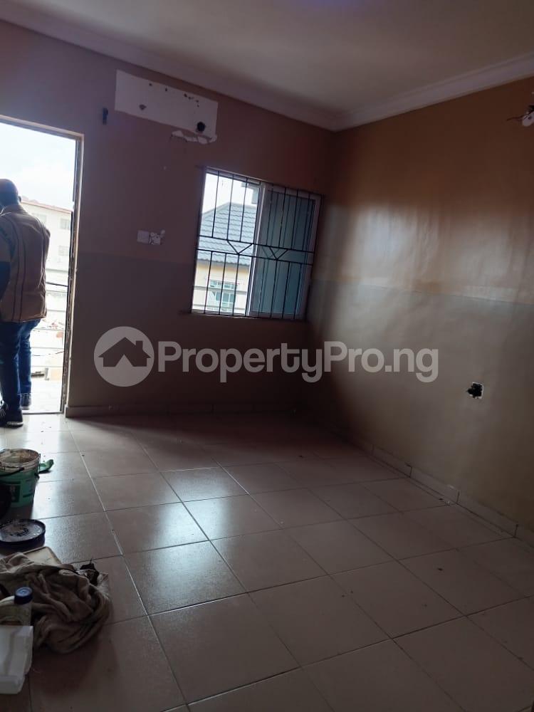 Flat / Apartment in Obanikoro Shomolu Lagos Flat / Apartment for rent