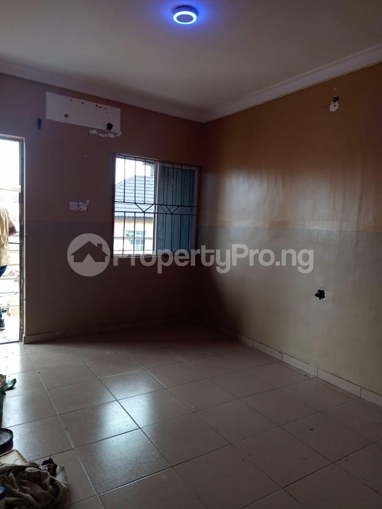 Flat / Apartment in Obanikoro Shomolu Lagos Flat / Apartment for rent