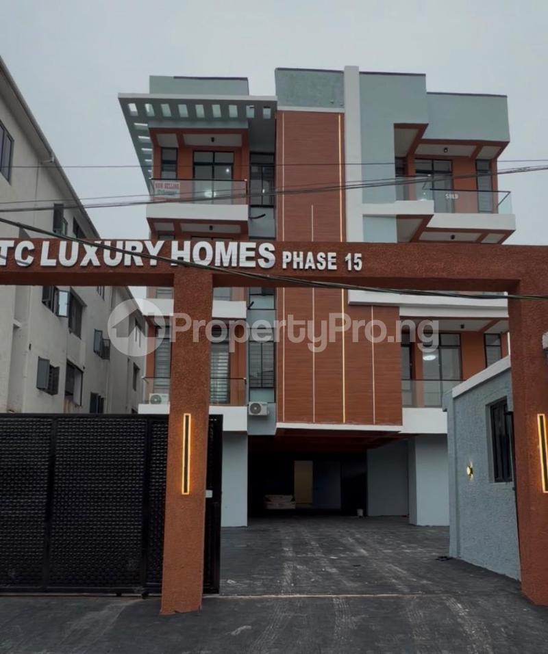2 bedroom House for sale Ologolo Lekki Lagos