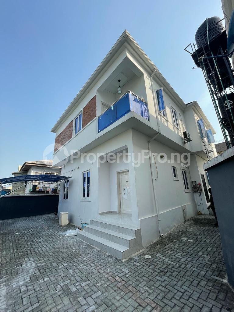 4 bedroom House for sale Jakande Lekki Lagos