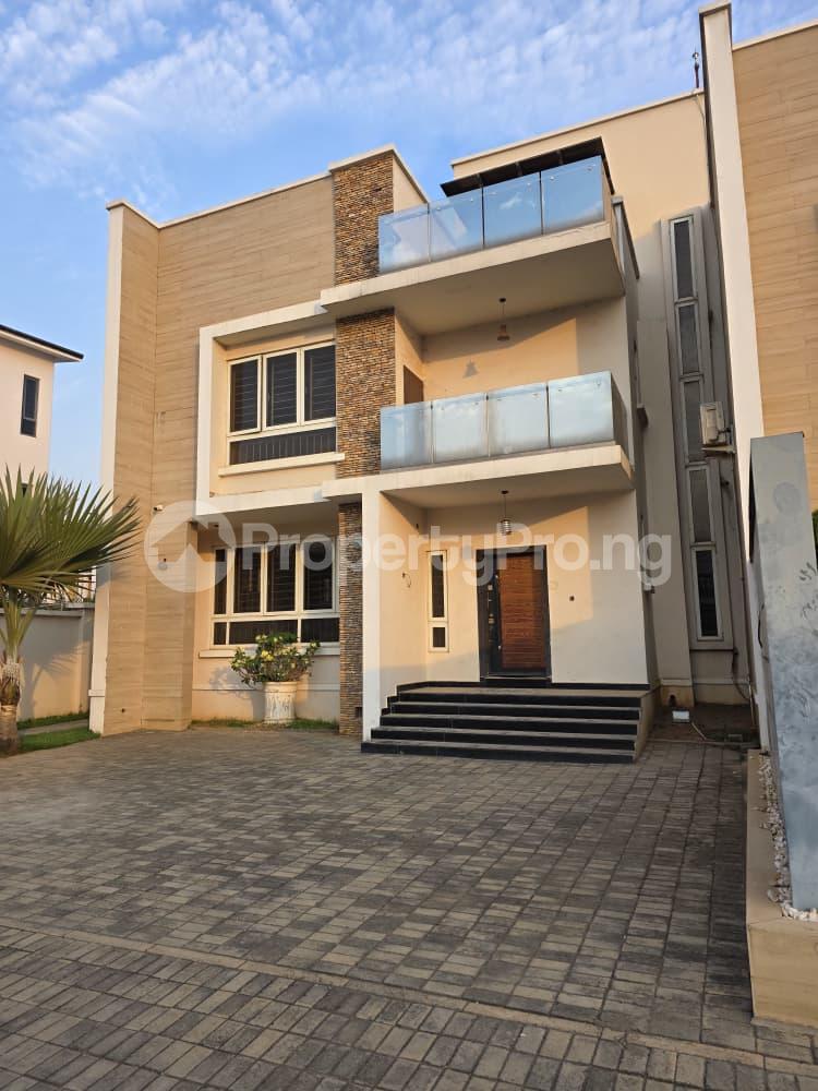 4 bedroom House for sale Close To Zarche Wuye Abuja