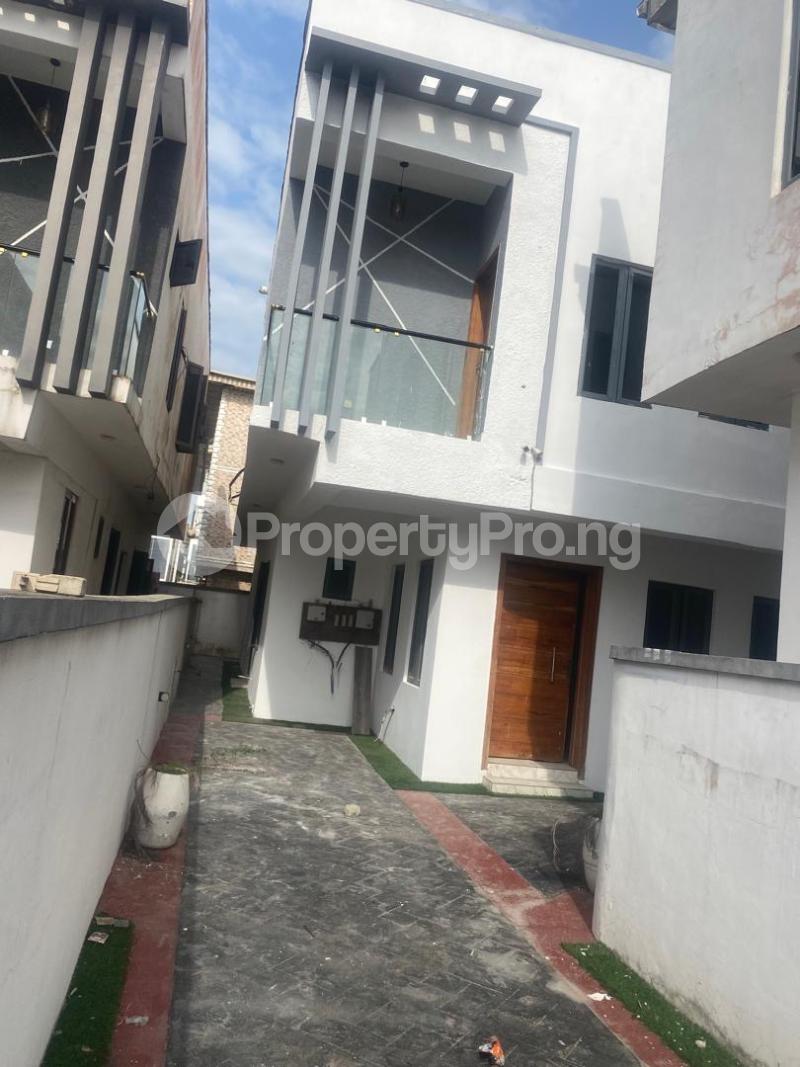 4 bedroom House for sale  Ologolo Lekki Lagos
