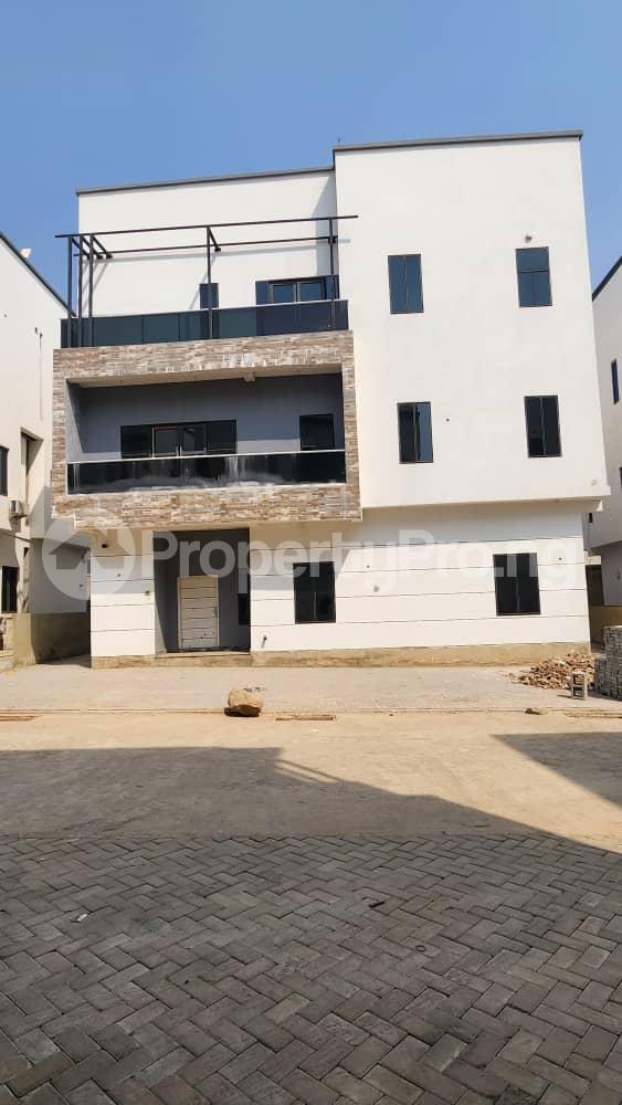 5 bedroom House for sale Guzape Abuja