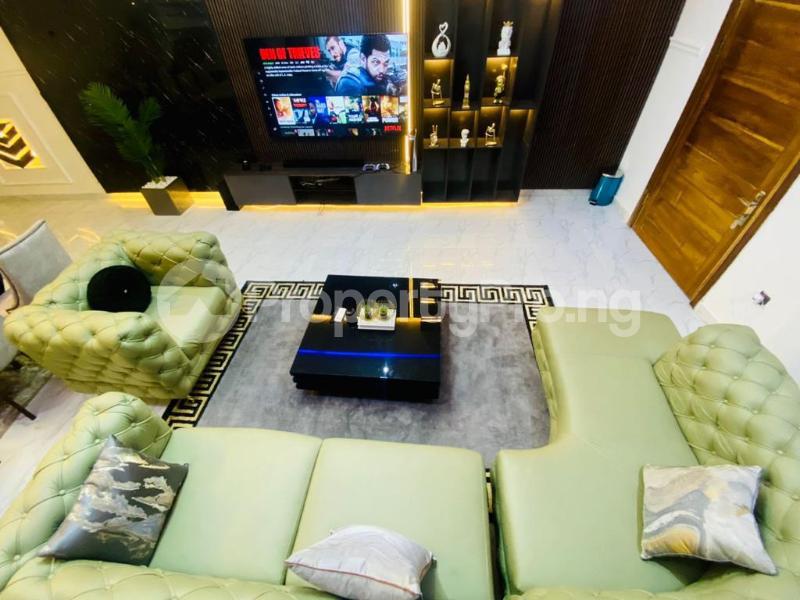 5 bedroom House for sale chevron Lekki Lagos