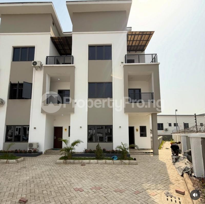 4 bedroom House for sale  Jahi Abuja