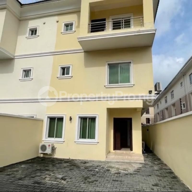 5 bedroom House for sale Banana Island Road Ikoyi Lagos