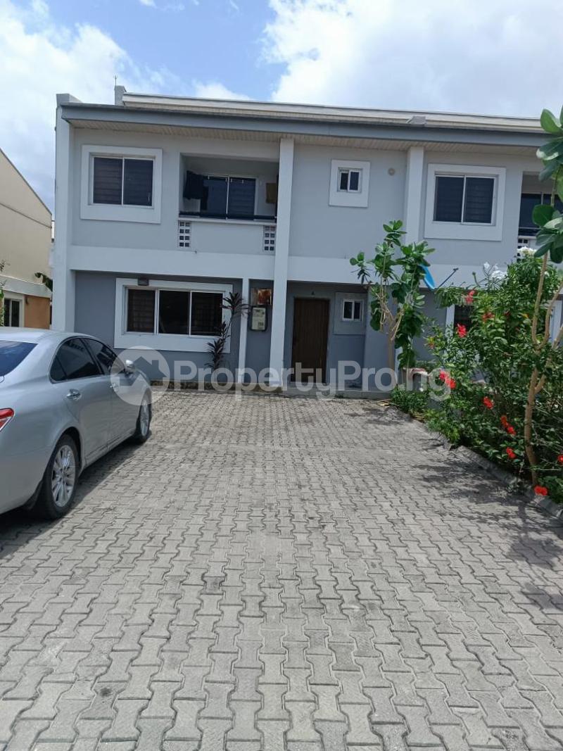5 bedroom House for sale Sapphire Gardens Ajah Lagos