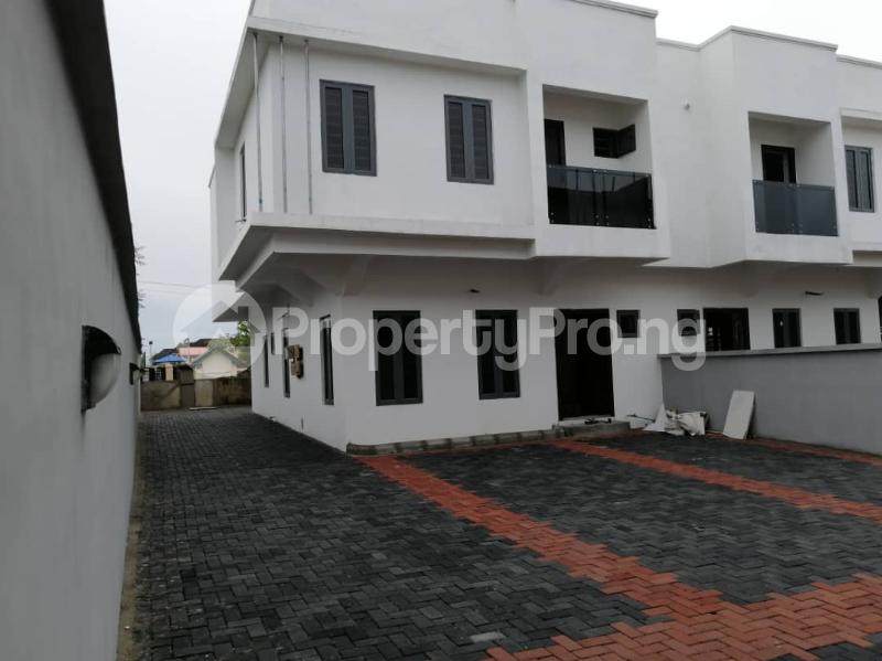 4 bedroom House for sale Diamond Estate Monastery road Sangotedo Lagos