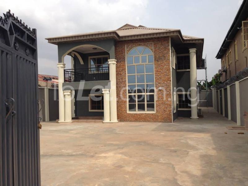 5 Bedroom House in Oluyole Estate Ibadan Oyo House for sale in ibadan