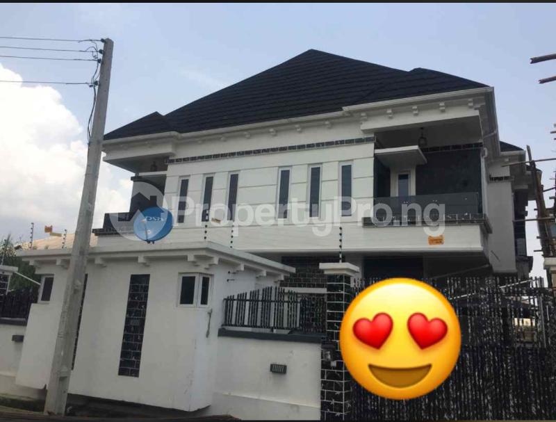 4 bedroom House for sale Akinwale Shittu Thomas estate Ajah Lagos