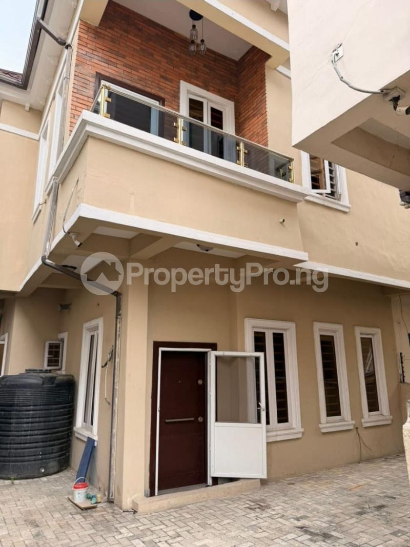 4 bedroom House for sale Chevron Alternative Route Lekki Lagos