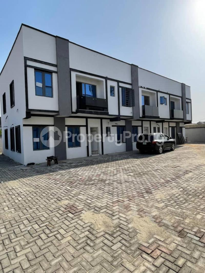 4 bedroom House for sale Ado Ajah Lagos