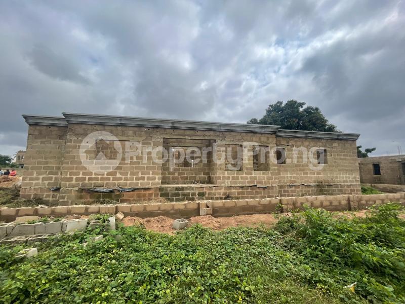 House for sale Off Kasumu Road (10 Mins Drive From Ido Oyo