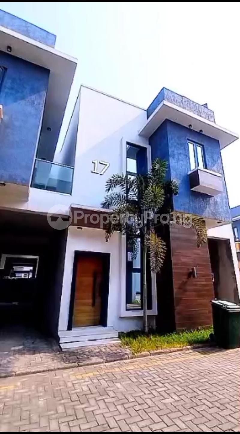 4 bedroom House for sale Ado Ajah Lagos