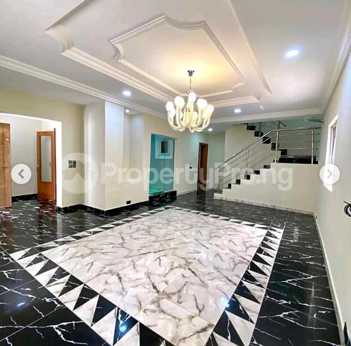 House for sale   Lekki Lagos