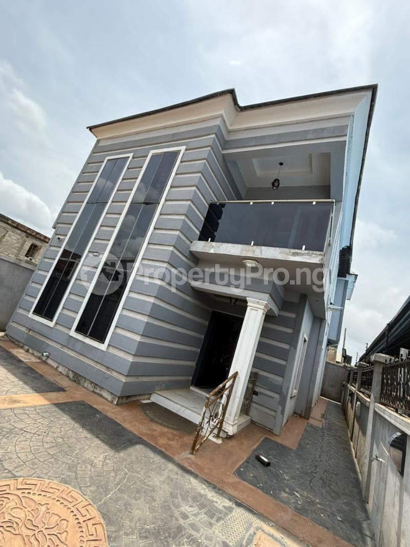 3 bedroom Flat / Apartment for rent New Estate Off Isefun Road Ayobo Ipaja Lagos